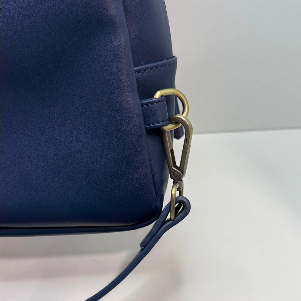 Urban Originals x Anthropologie sleek navy
